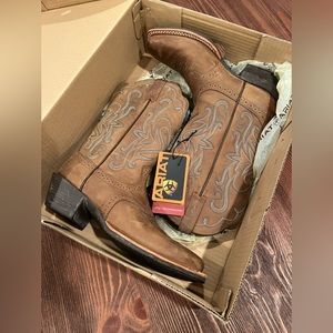 Ariat Cowboy Boots, authentic leather